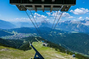 Image for: Seefelder Joch oder Härmelekopf - Bergfahrt